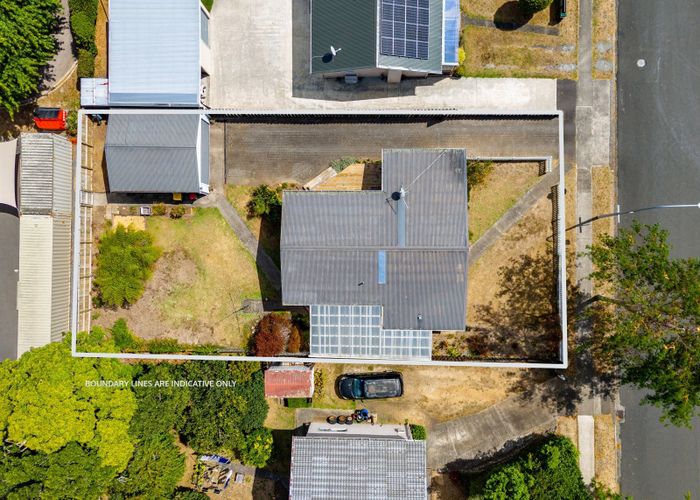  at 77 Pohutukawa Drive, Pukete, Hamilton