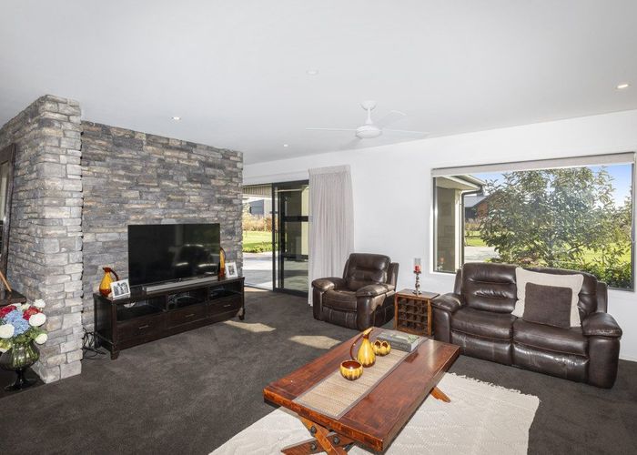  at 25 Hallfield Drive, Ohoka, Waimakariri, Canterbury