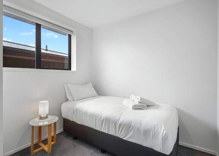  at 2/330 Cashel Street, City Centre, Christchurch City, Canterbury