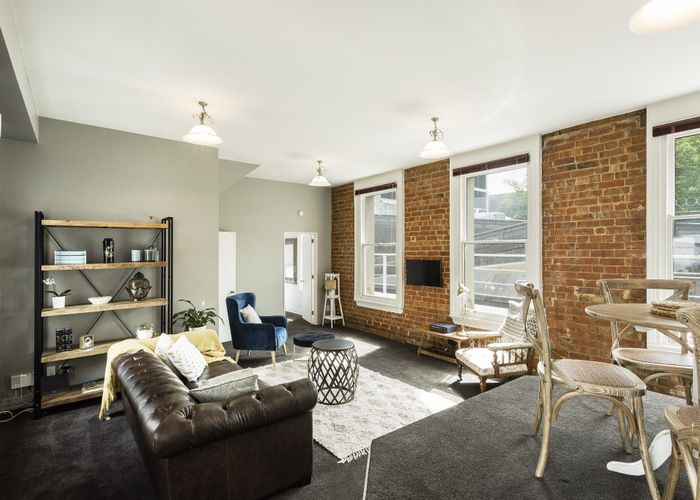  at 10/33 Dowling Street, Dunedin Central, Dunedin