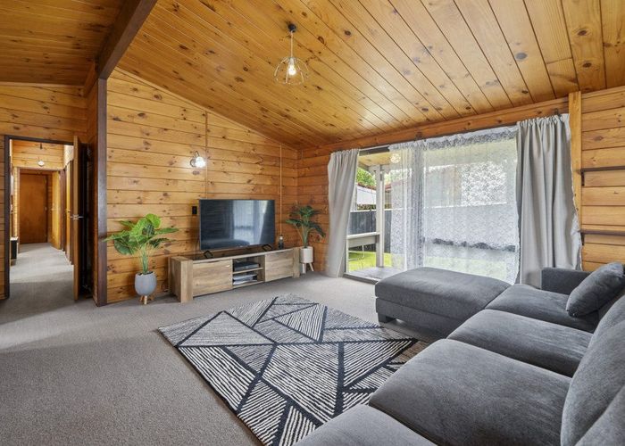  at 10 Jasper Grove, Birchville, Upper Hutt, Wellington