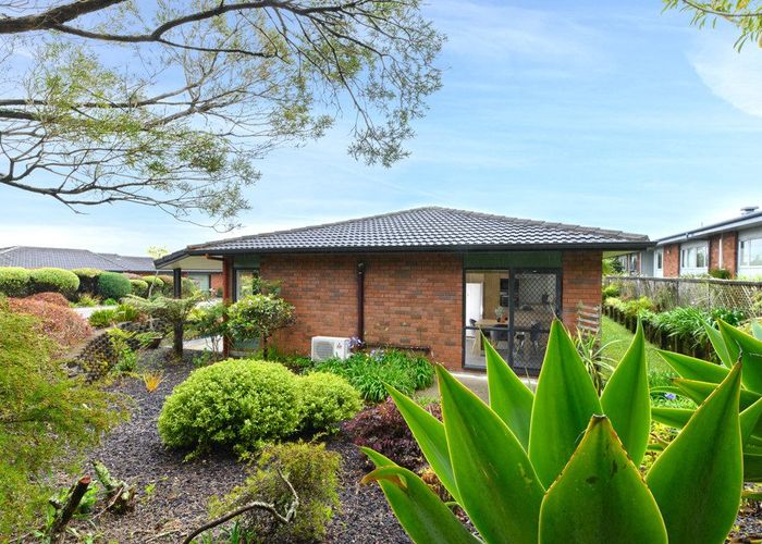  at 1/127 Boundary Road, Blockhouse Bay, Auckland