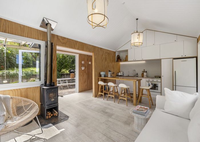  at 10 Pearl Street, Mangawhai Heads, Mangawhai