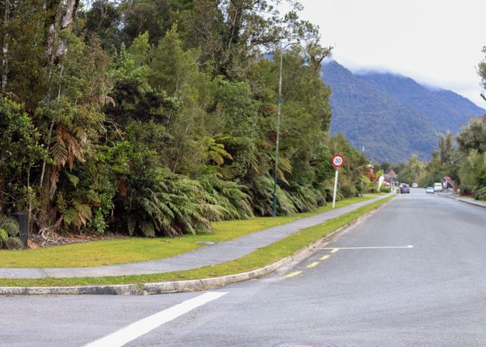  at 88 Cron Street, Franz Josef, Westland, West Coast
