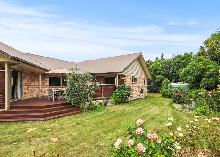  at 90 Penny Road, Pirongia, Te Awamutu