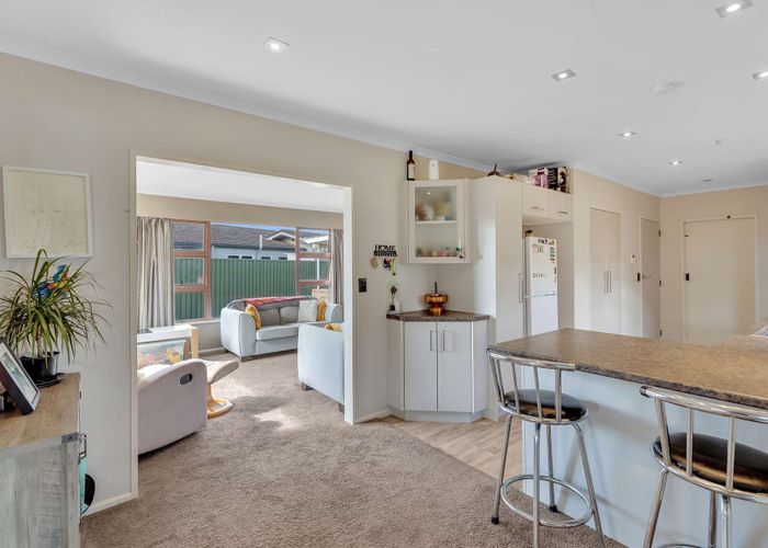  at 34 John F Kennedy Drive, Milson, Palmerston North
