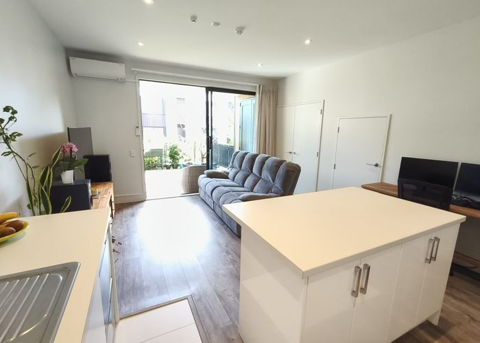  at 9/117 Buckley Avenue, Hobsonville, Waitakere City, Auckland