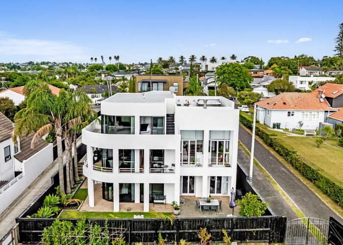 For sale 2/14 Hawera Road, Kohimarama, Auckland City, Auckland