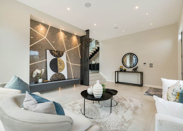  at 4 Sommet Place, East Tamaki Heights, Auckland