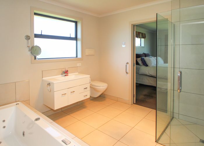  at 2B Essex Street, Weston, Oamaru