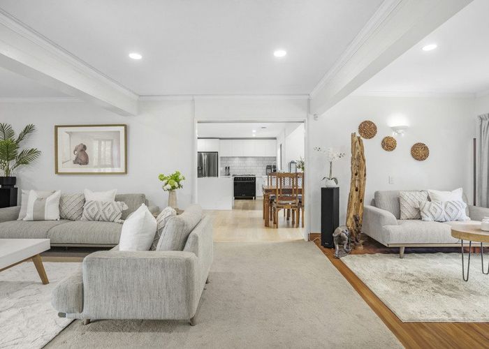  at 5 Lady Bell Grove, Lowry Bay, Lower Hutt
