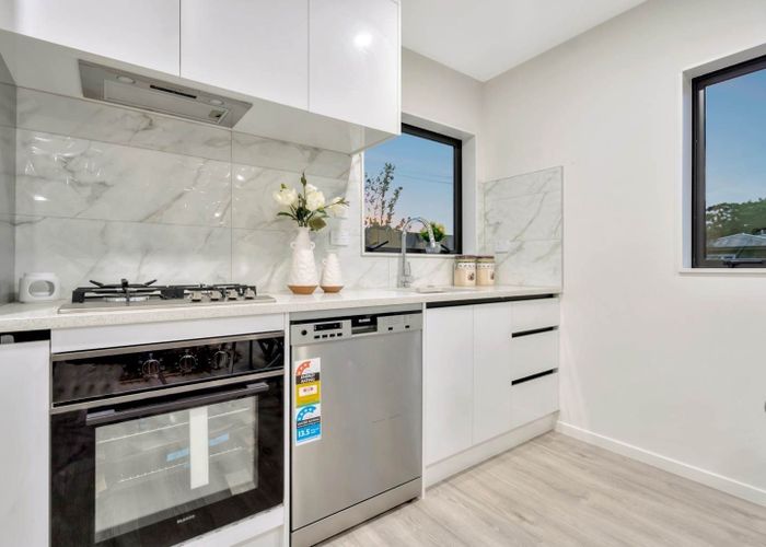  at 3/16 Clark Road, Pahurehure, Papakura