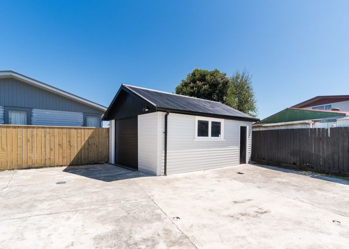  at 12 Motuoapa Place, Kelvin Grove, Palmerston North, Manawatu / Whanganui