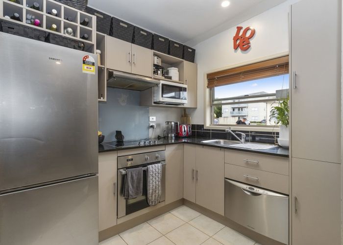  at 33/46 Peachgrove Road, Hamilton East, Hamilton