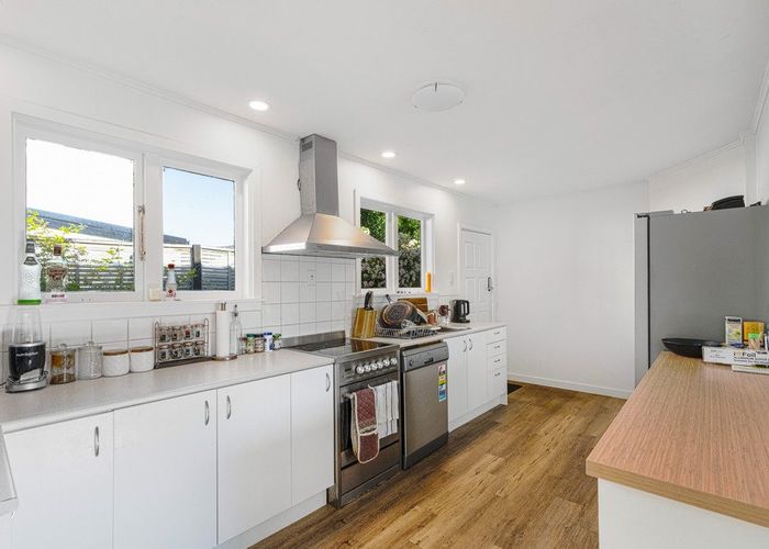  at 1/70 Peer Street, Upper Riccarton, Christchurch