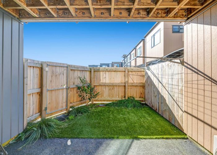  at 2/694 Whangaparaoa Road, Stanmore Bay, Rodney, Auckland