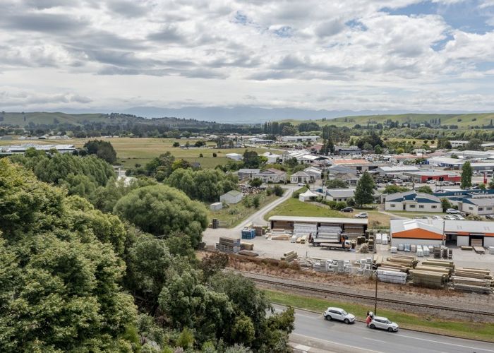  at 21 Racecourse Road, Waipawa, Waipawa