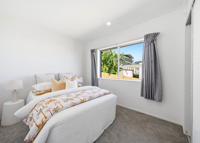  at 102 Hillside Road, Papatoetoe, Manukau City, Auckland