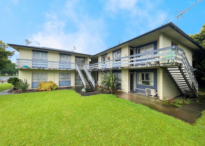  at 3/239 Old Farm Road, Hamilton East, Hamilton, Waikato