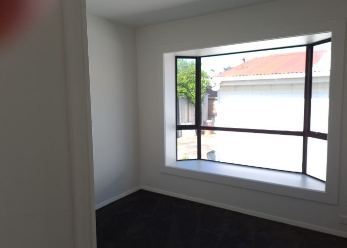  at 2/100 Oram Avenue, New Brighton, Christchurch City, Canterbury