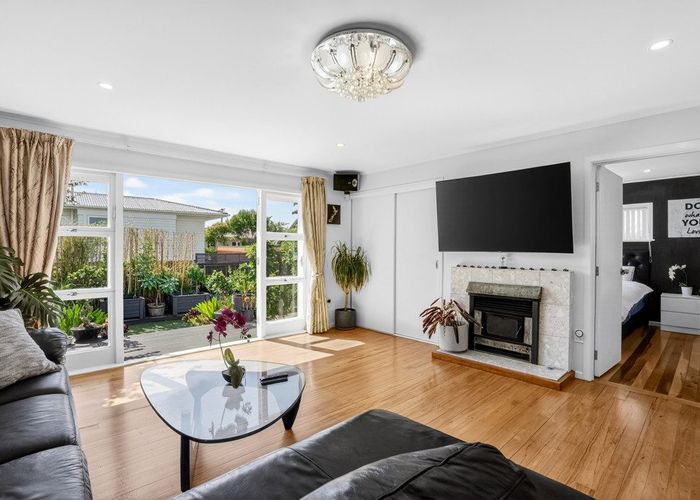  at 1/7a Corunna Road, Milford, North Shore City, Auckland