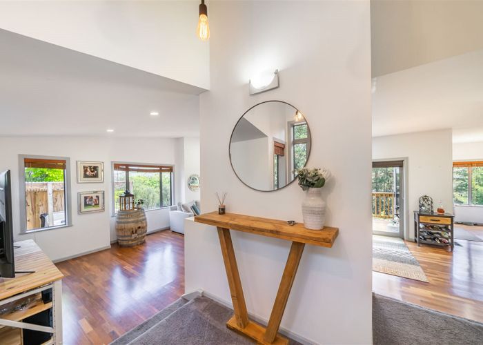  at 11 Marua Palm Grove, Timberlea, Upper Hutt