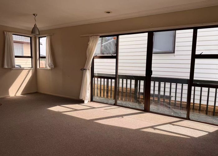  at 119 Aviemore Drive, Highland Park, Manukau City, Auckland