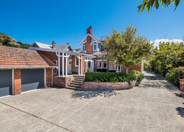  at 6 Ings Avenue, Saint Clair, Dunedin