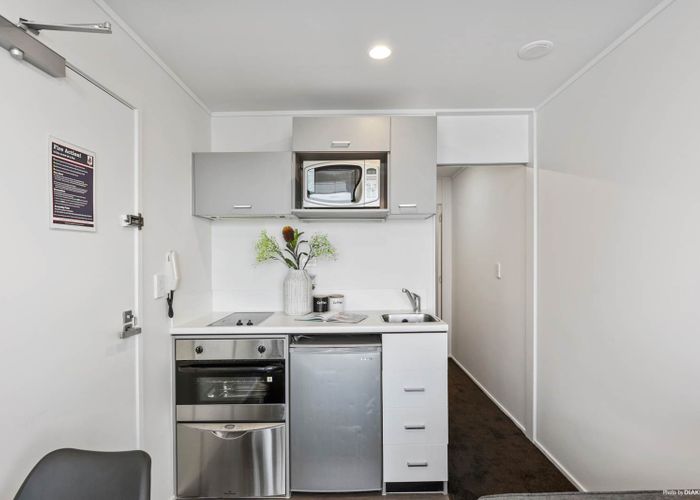  at 1517/72 Nelson Street, Auckland Central, Auckland