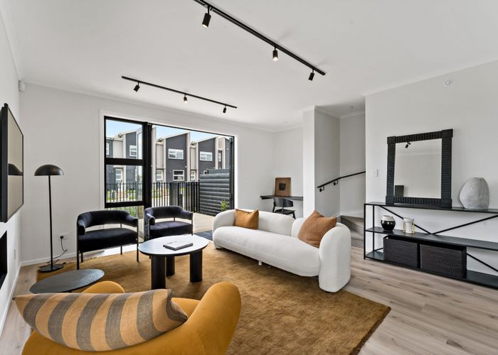  at 680 Swanson Road, Swanson, Waitakere City, Auckland