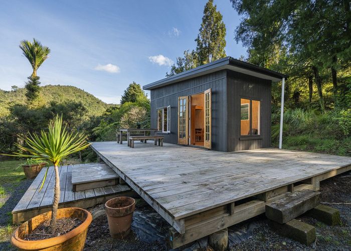  at 1621 The 309 Road, Kaimarama