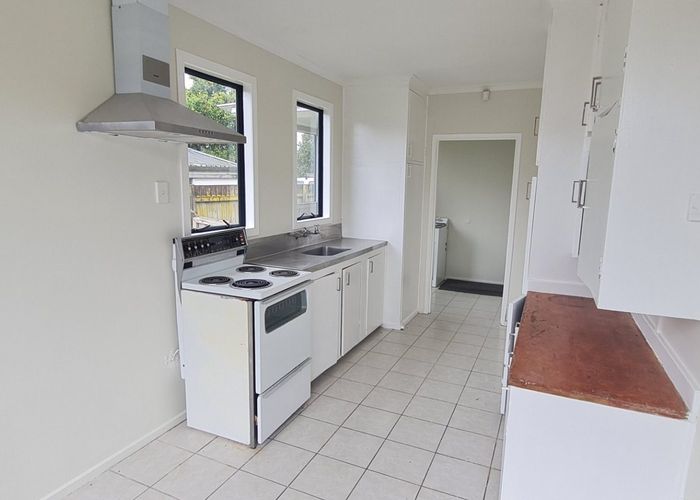  at 100 Avenue Road, Otahuhu, Auckland City, Auckland