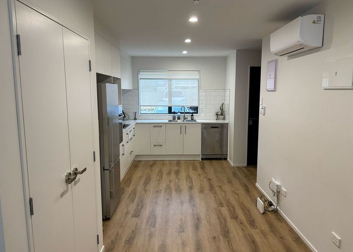  at 7/25 Vodanovich Road, Te Atatu South, Waitakere City, Auckland