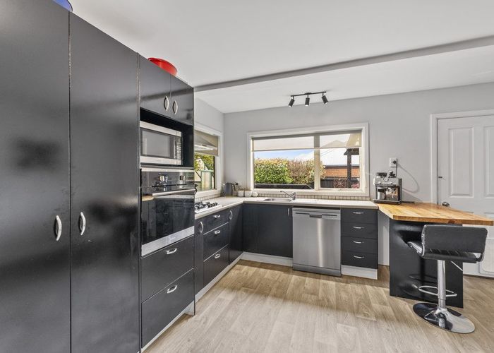  at 6 Bentley Street, Russley, Christchurch