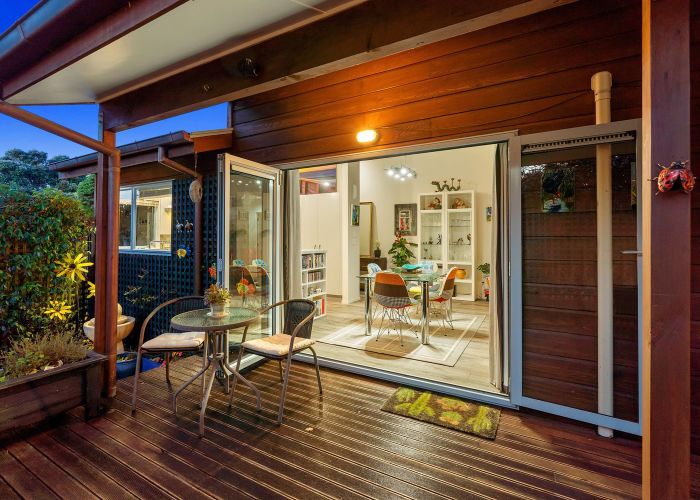  at 82 Te Moana Road, Waikanae Beach, Kapiti Coast, Wellington
