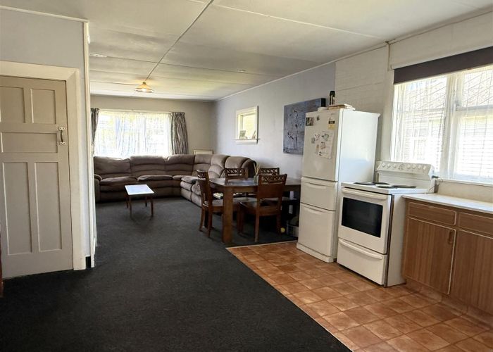  at 48 Oxford Street, Taylorville, Greymouth