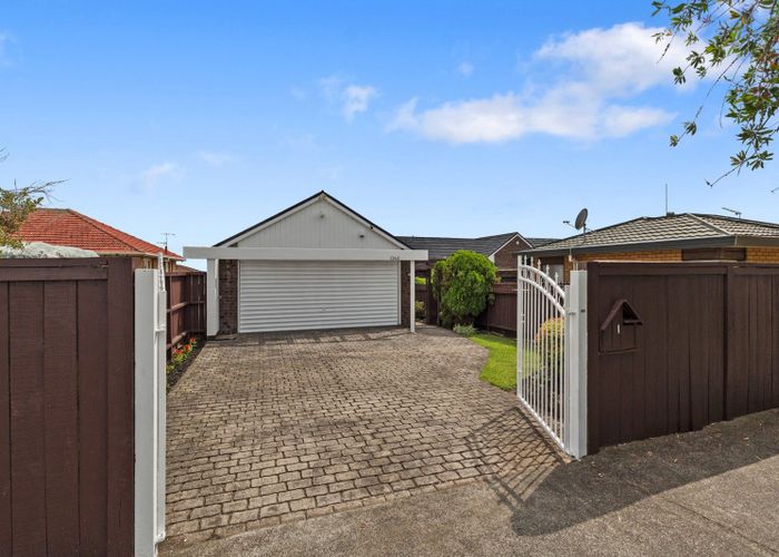  at 1 Bolton Street, Blockhouse Bay, Auckland City, Auckland