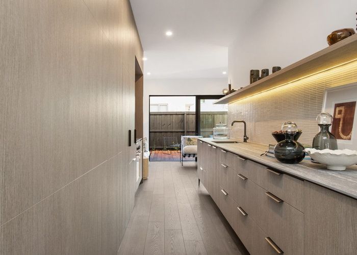  at 4/44 Winchester Street, Merivale, Christchurch City, Canterbury