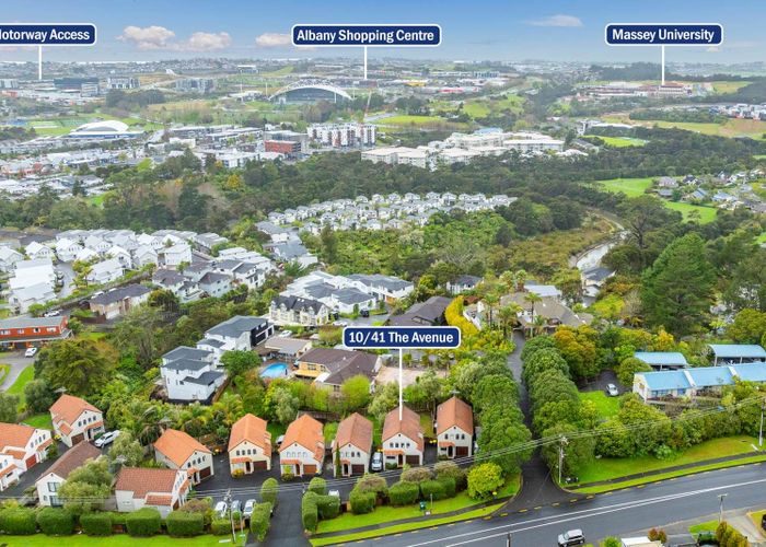  at 10/41 The Avenue, Albany, North Shore City, Auckland