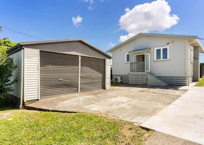  at 1584 Great North Road, Waterview, Auckland City, Auckland