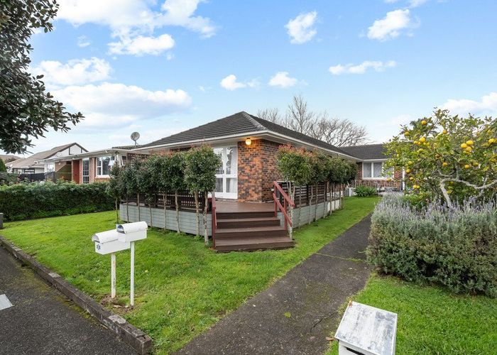  at 2/8 Bowling Avenue, Epsom, Auckland City, Auckland
