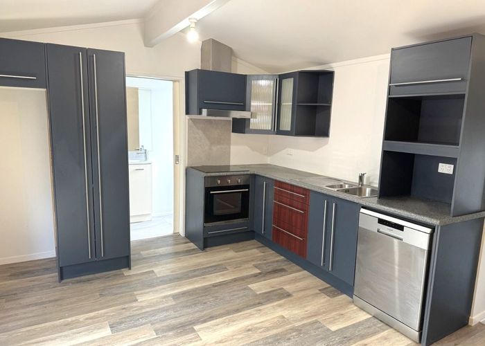  at 2 Stella Place, Manurewa, Manukau City, Auckland