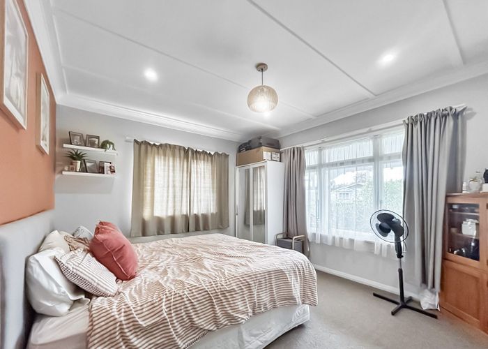  at 24 Hakeke Street, Whanganui East, Whanganui, Manawatu / Whanganui