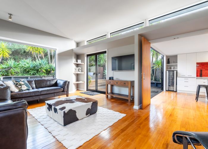 at 33 Cambourne Road, Sandringham, Auckland City, Auckland