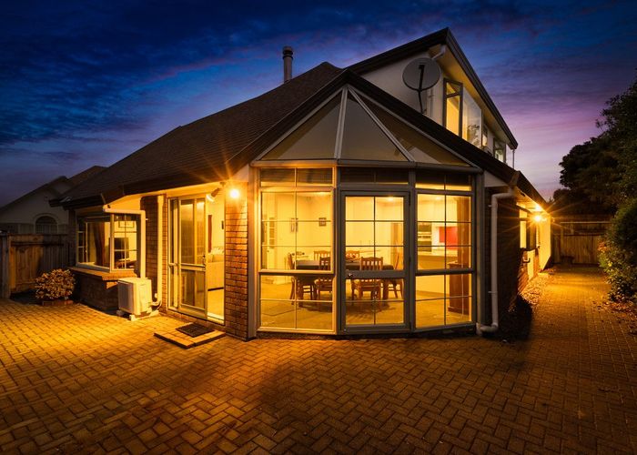  at 2/268 Rosetta Road, Raumati Beach, Kapiti Coast, Wellington