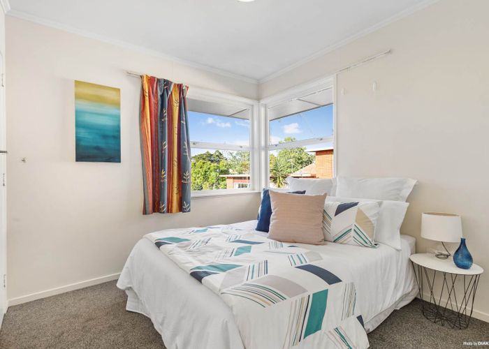  at 4/238 Onewa Road, Birkenhead, Auckland