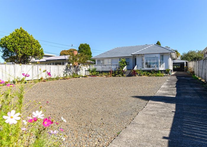  at 486 Te Atatu Road, Te Atatu Peninsula, Auckland