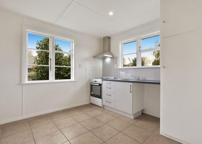  at 5 Tucker Street, Allenton, Ashburton