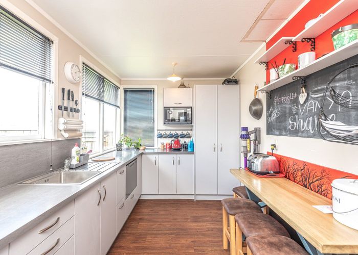  at 19 Gibbons Crescent, Castlecliff, Whanganui