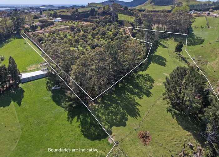  at 416 Kaitemako Road, Welcome Bay, Tauranga